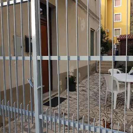Apartamento Piano Terra S. Giacomo, 2