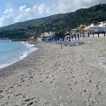 Apartamento Piano Terra S. Giacomo, 2 *